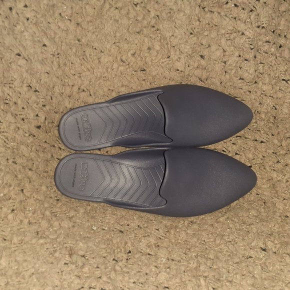NATIVE-Ava Bloom Slip On Mules-Navy Blue-Sustainable Algae Shoes-Sz 7-Near Mint - Picture 6 of 7